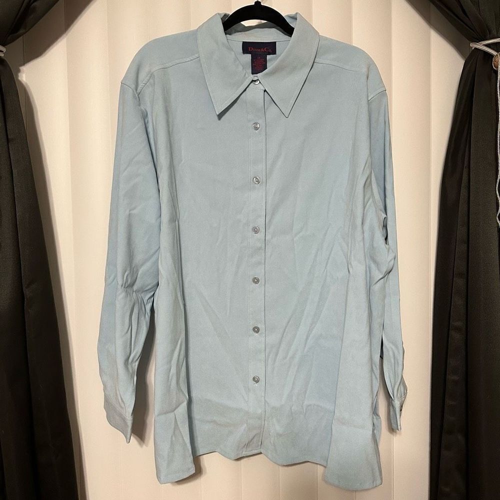 Denim & Co Bleached Denim soft button down womens top - Picture 2 of 7